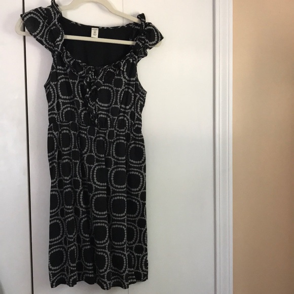 Black and gray dress in like new condition - Picture 1 of 3